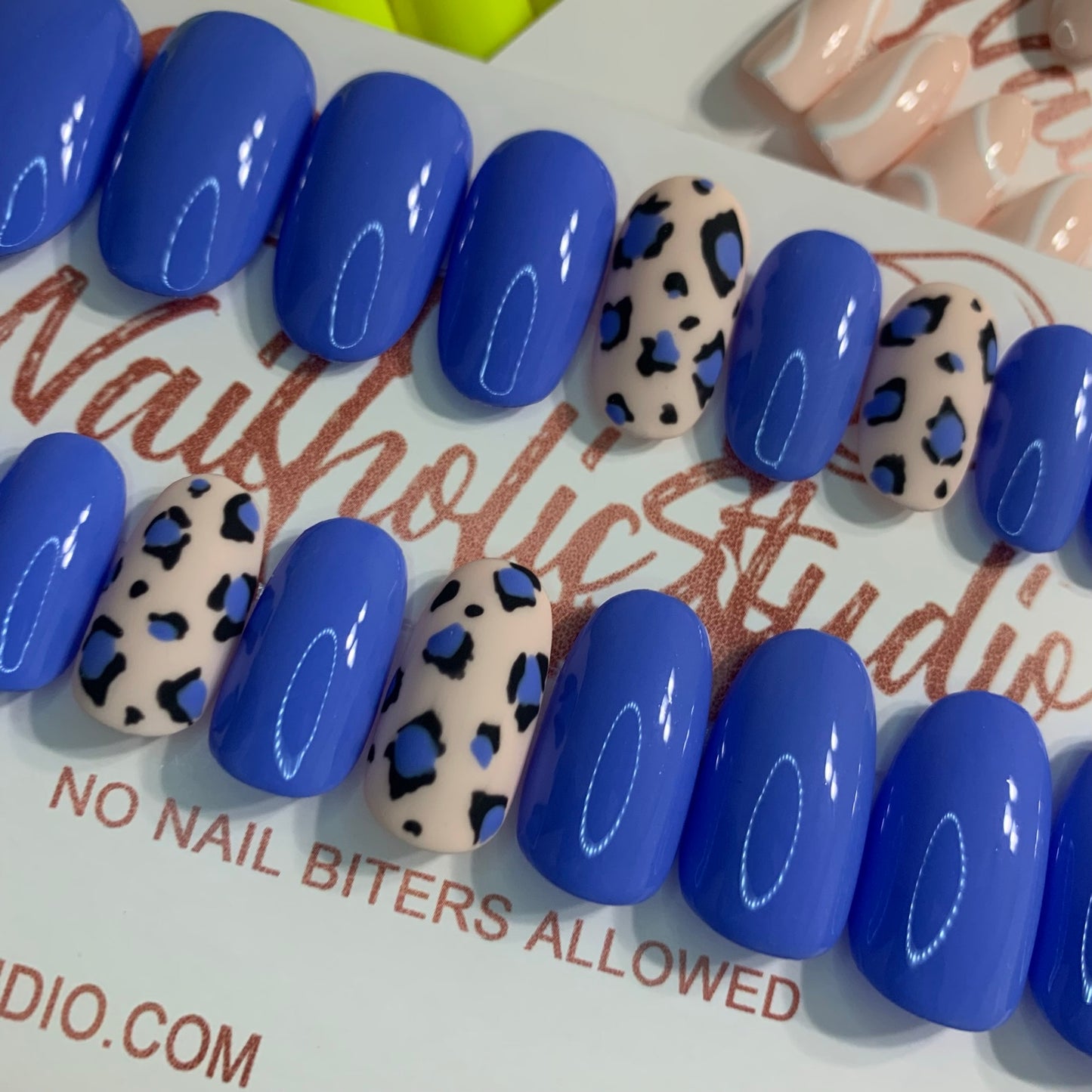 Blue Cheetah | Short Round Nails | Color Changing | Press on Nails | READY TO SHIP