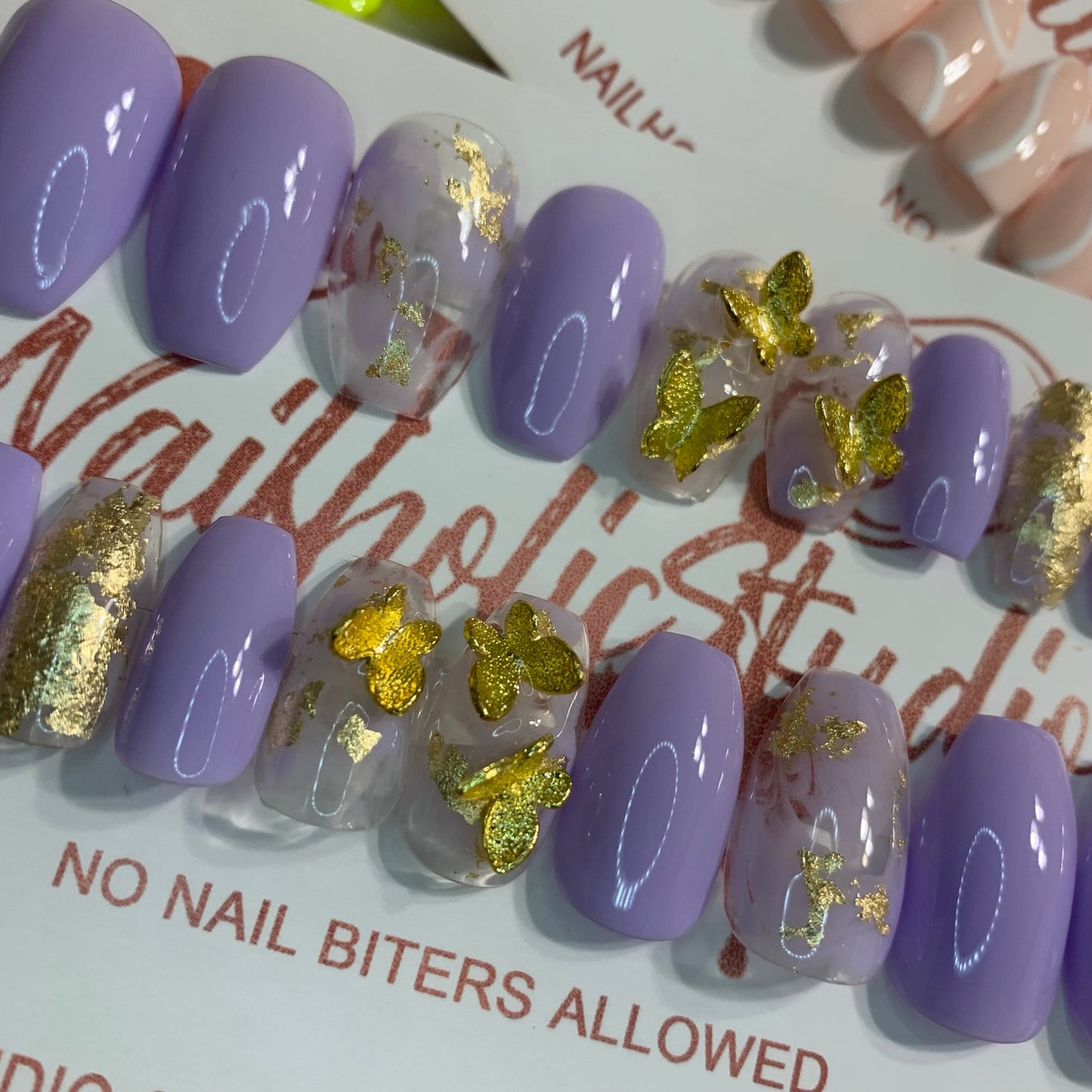 Flying Butterflies Color Changing ♡ Short Coffin Nails